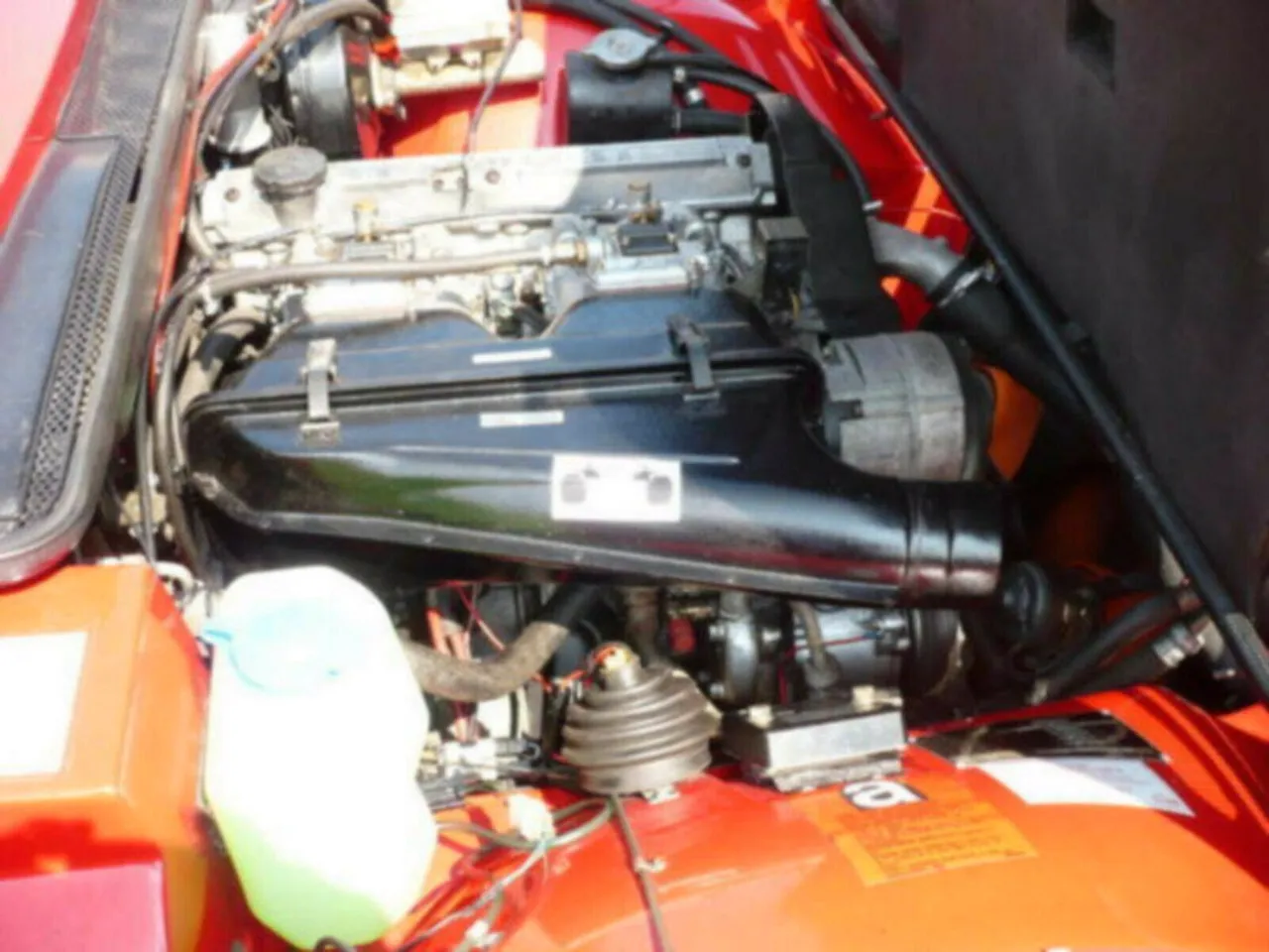 Lotus Excel 2,2 SE, LHD, 2.Hand, original Zustand, Ansicht 13 von 16