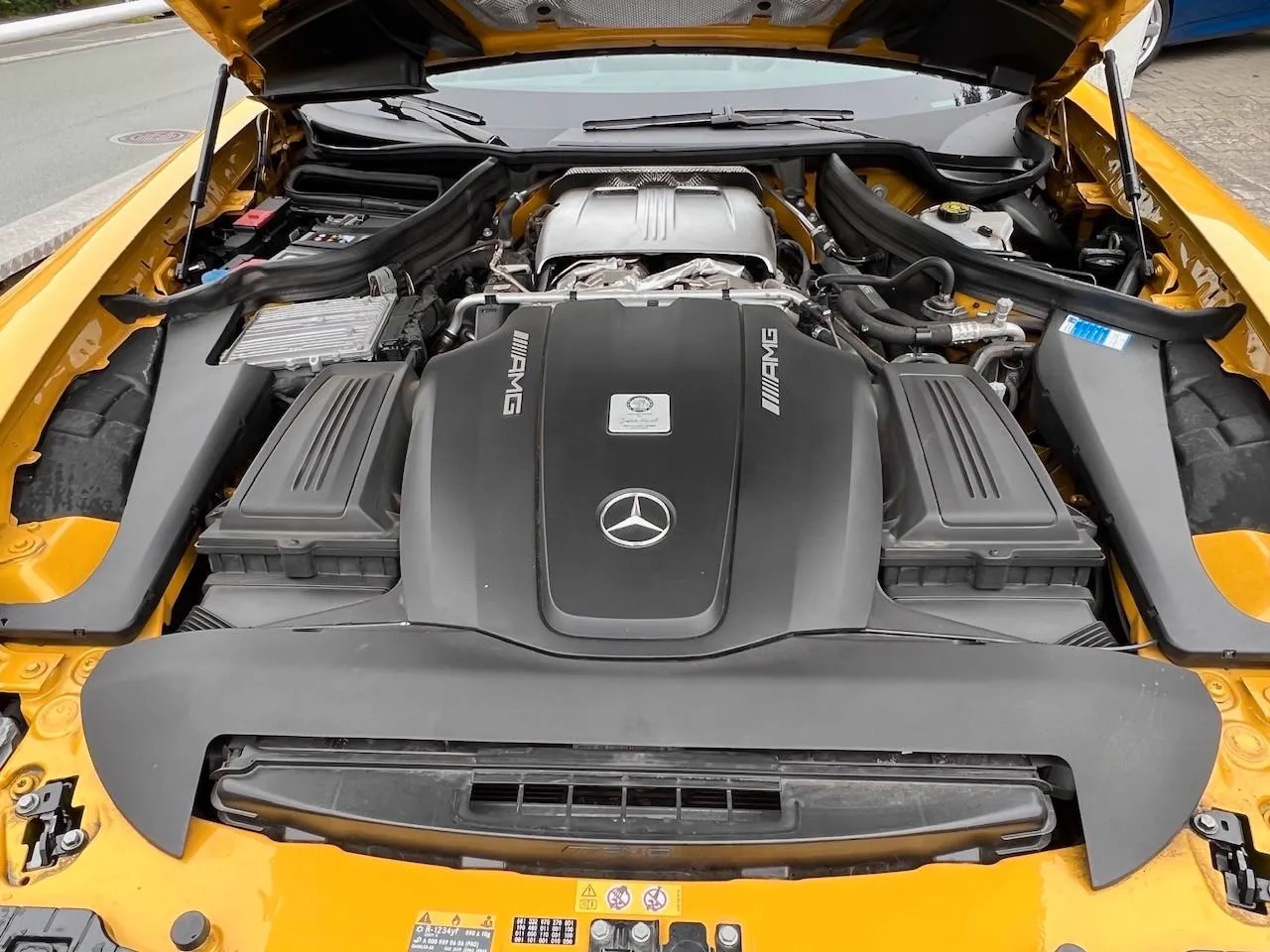 Mercedes-Benz AMG GT C Roadster LEDER LED Soundsystem, Ansicht 16 von 21