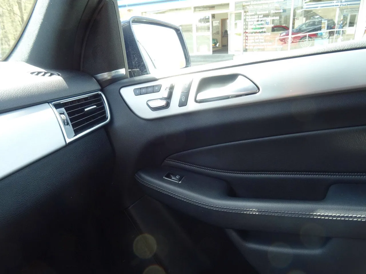 Mercedes-Benz GLE 350 d, AHK, PANO, LEDER, LED, NAVI, KLIMA, Ansicht 12 von 16