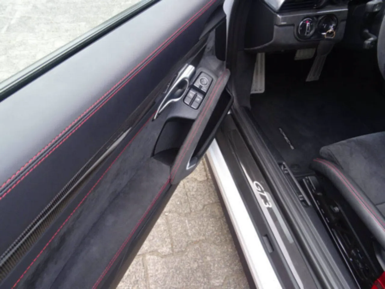 Porsche 911/991 GT3 Clubsport, Lift, PDLS, PCM, 476PS, Ansicht 11 von 16