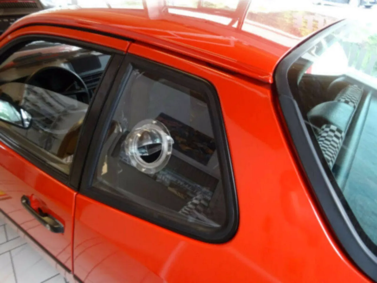 Porsche 924 Turbo im Originalzustand, mit Servolenkung, Ansicht 5 von 9
