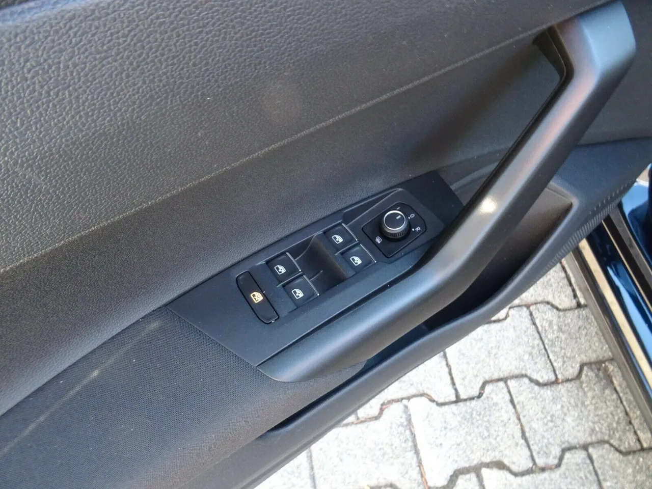 Volkswagen Polo 1.6 TDI Highline LED, NAVI, ab 250,- p.M., Ansicht 9 von 12