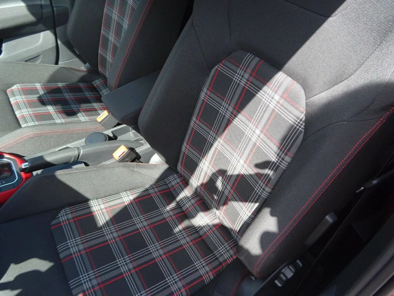 Volkswagen Polo 2.0 TSI OPF DSG GTI, ab 300,- p.M., Ansicht 6 von 14
