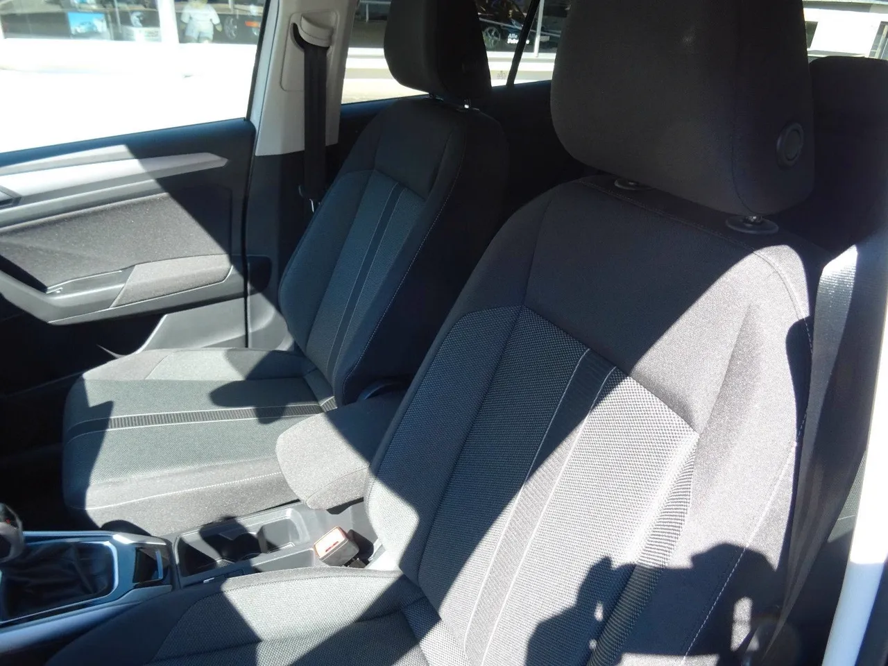 Volkswagen T-Roc 1.5 TSI DSG Life ab 299,00 p.M. Facelift., Ansicht 9 von 12