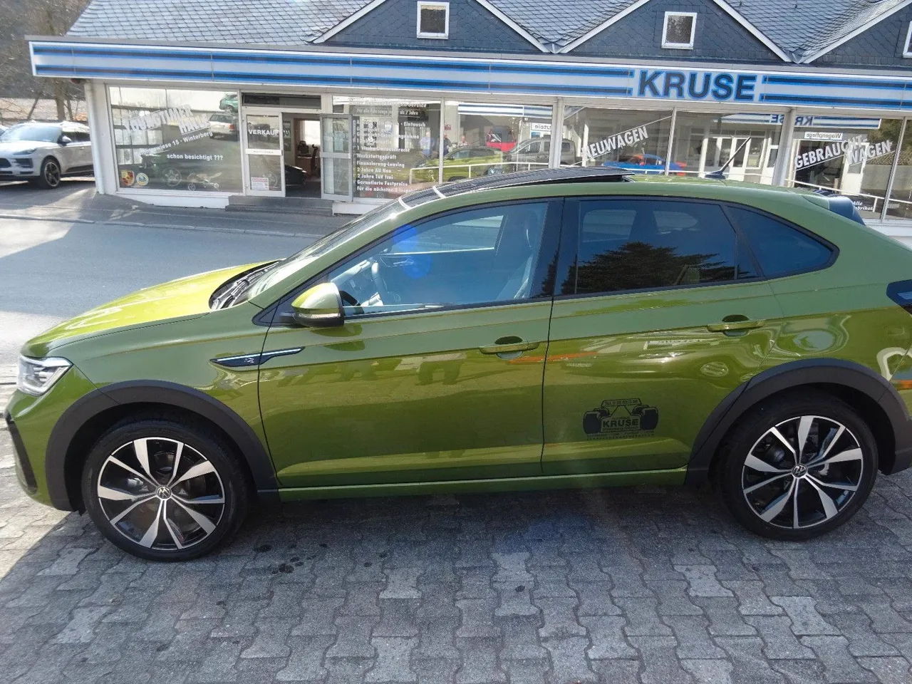 Volkswagen Taigo 1.5 TSI OPF DSG R-LINE PANO LED NAVI KLIMA, Ansicht 3 von 12